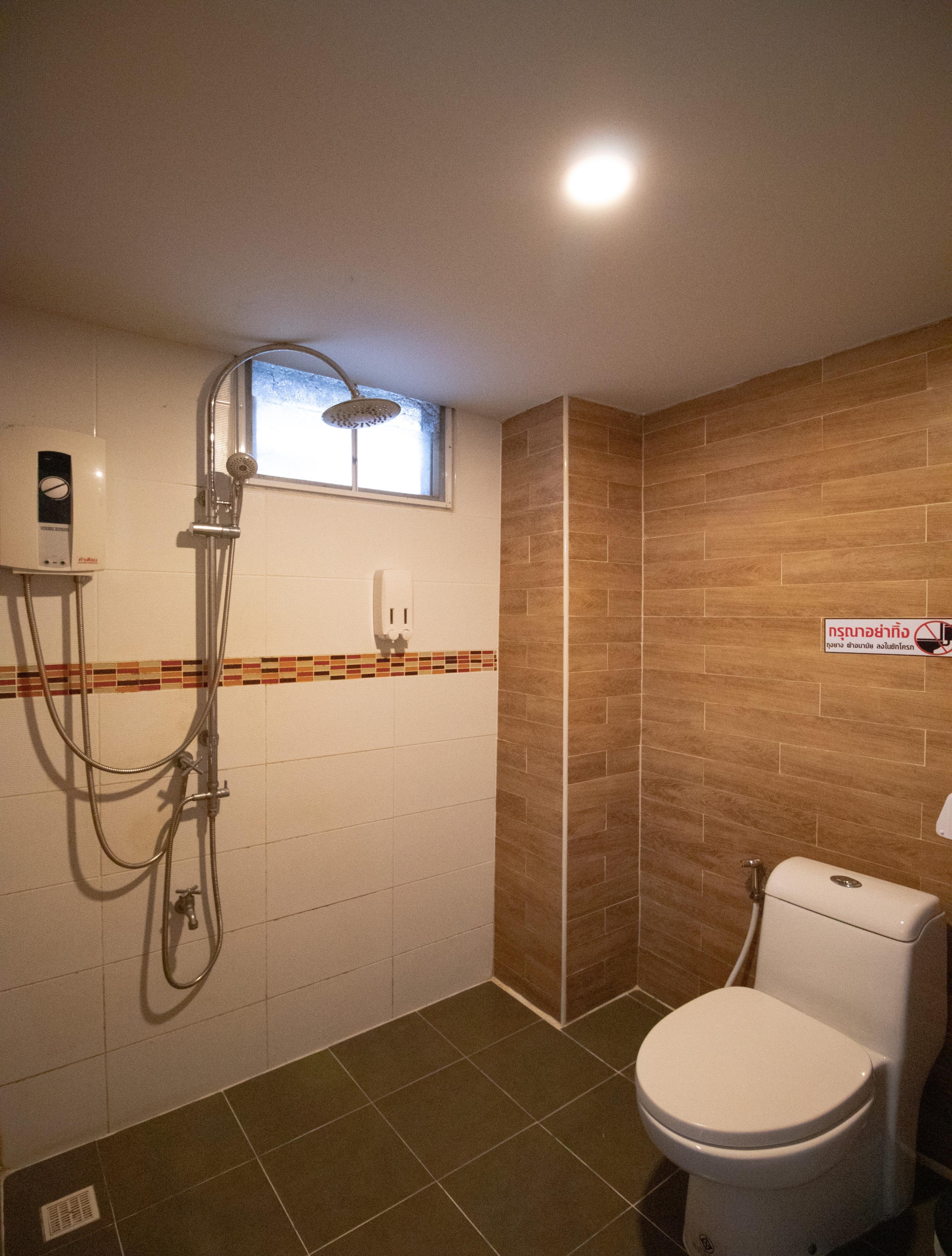 Kun Hotel Nakhonratchasima Eksteriør billede