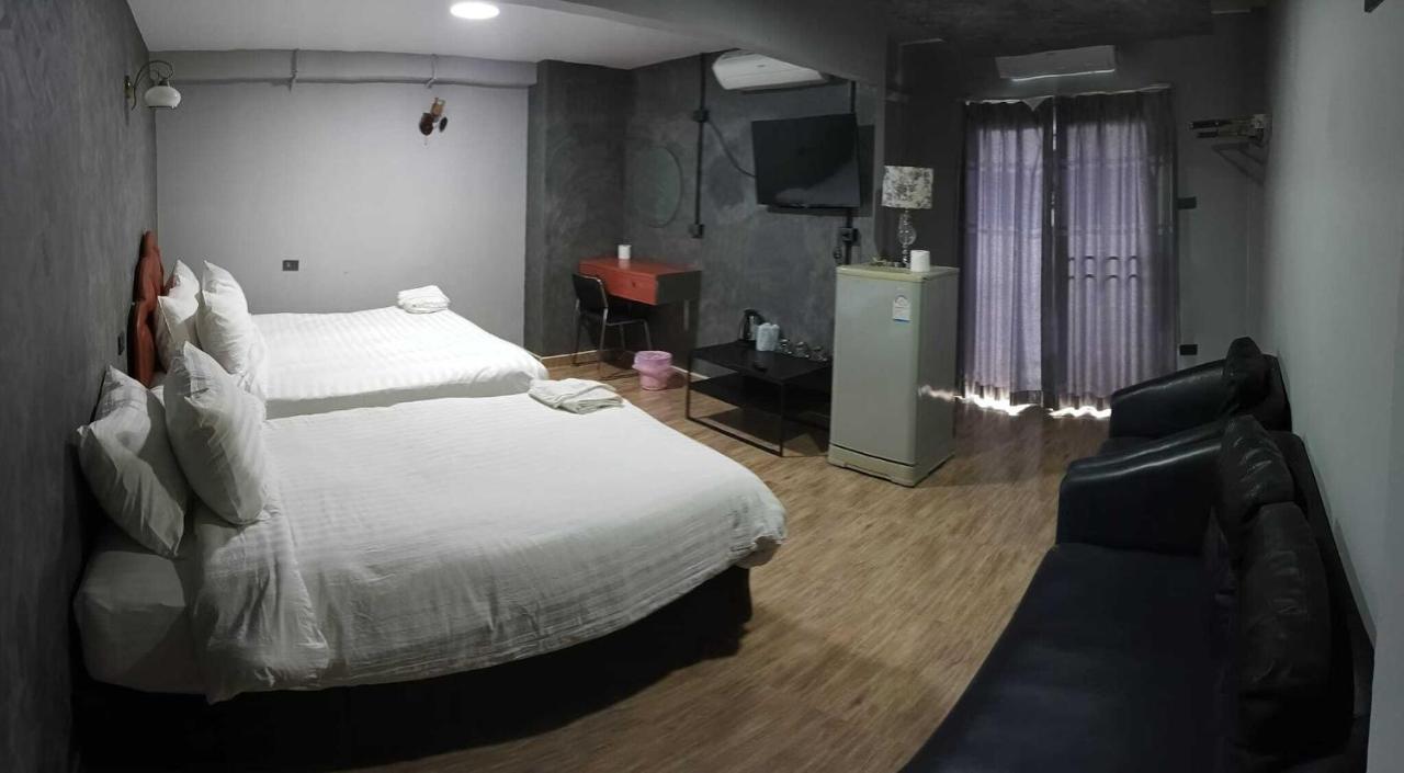 Kun Hotel Nakhonratchasima Eksteriør billede